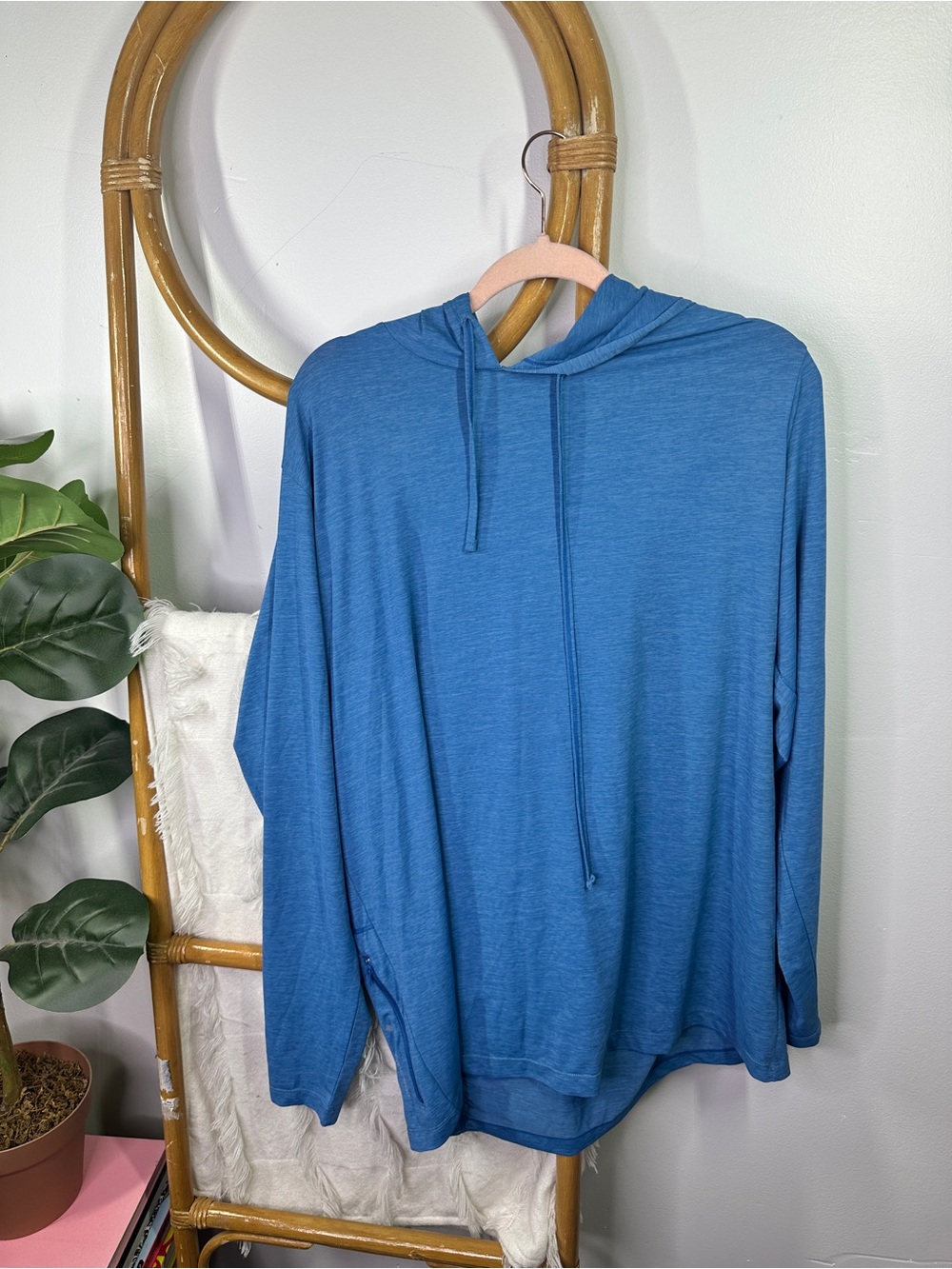 Anetik Blue Tech Hoodie Sz XL